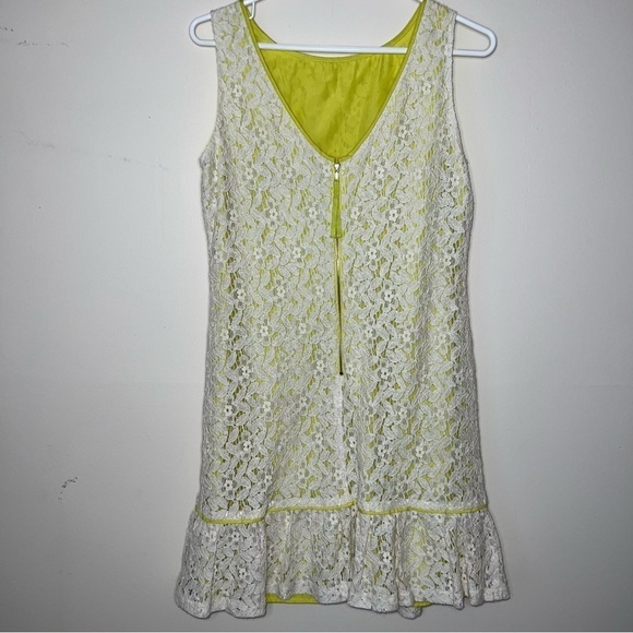 LOFT Ivory and Bright Yellow Lace Ruffle Hem Dress Size 4 - Picture 3 of 8